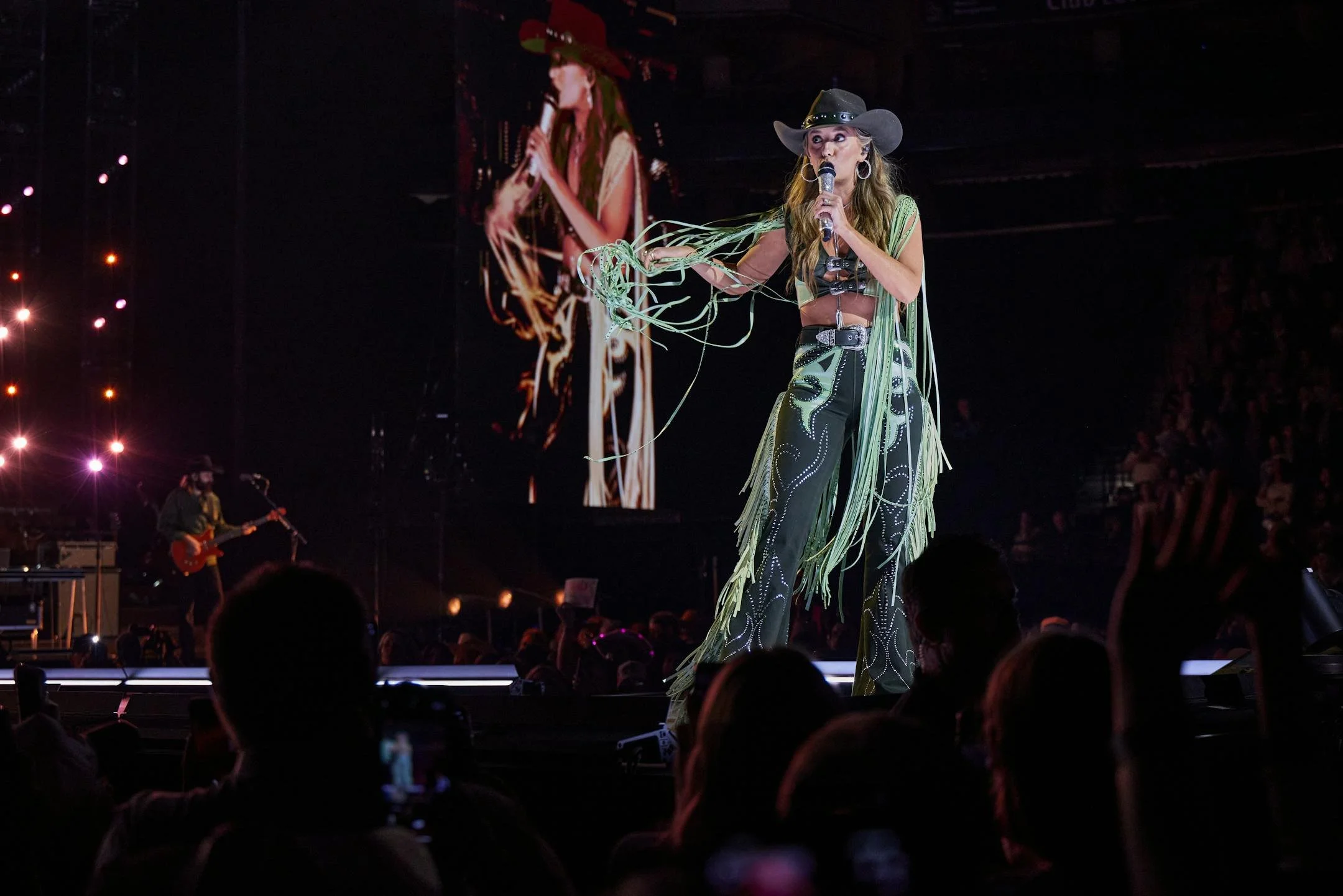 SAINT PAUL HAILS THE NEW QUEEN OF COUNTRY, LAINEY WILSON.