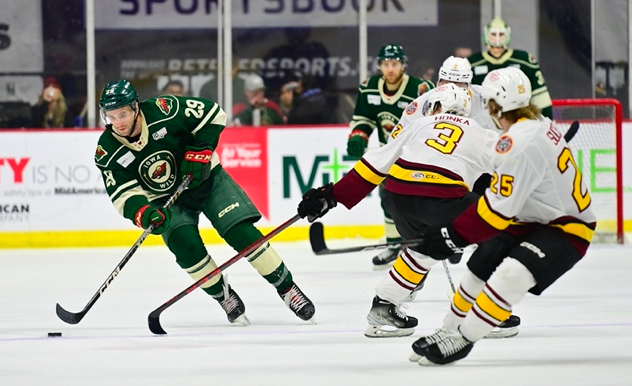 245 Miles—Iowa Wild and Chicago Wolves Tangle in Critical Weekend Series.