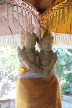 patung.jpg