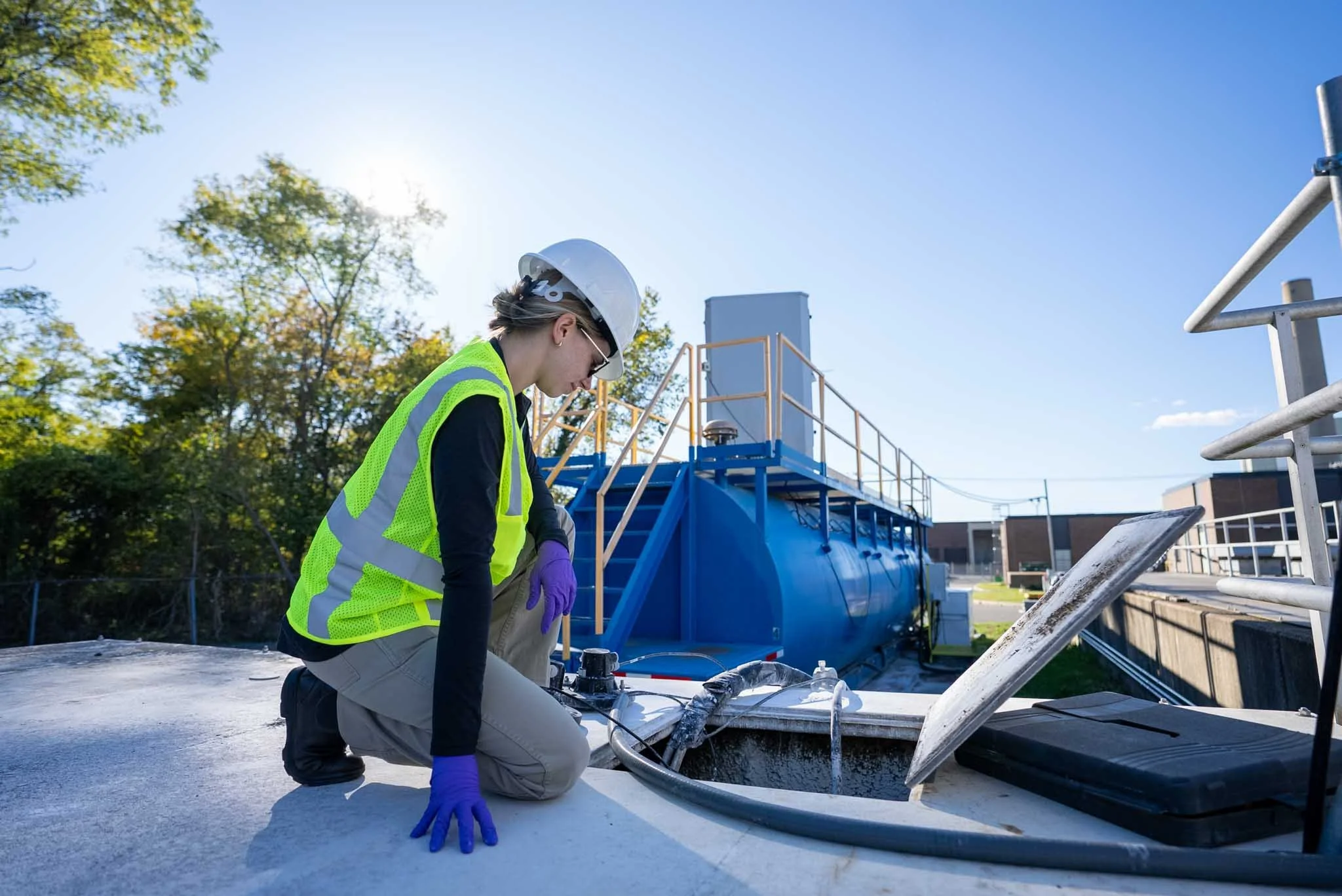 Crew Carbon Video Production by Bunker Hill Media-24.jpg