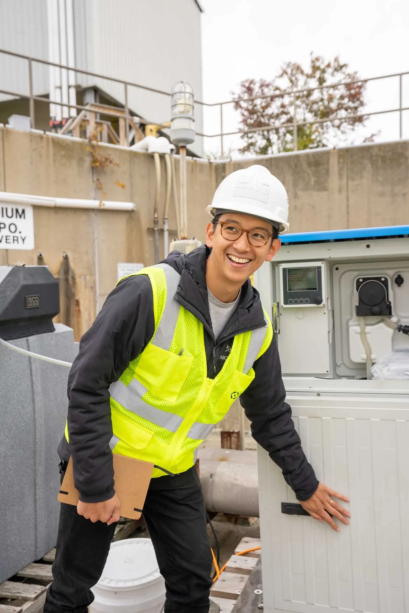 Crew Carbon Video Production by Bunker Hill Media-32.jpg