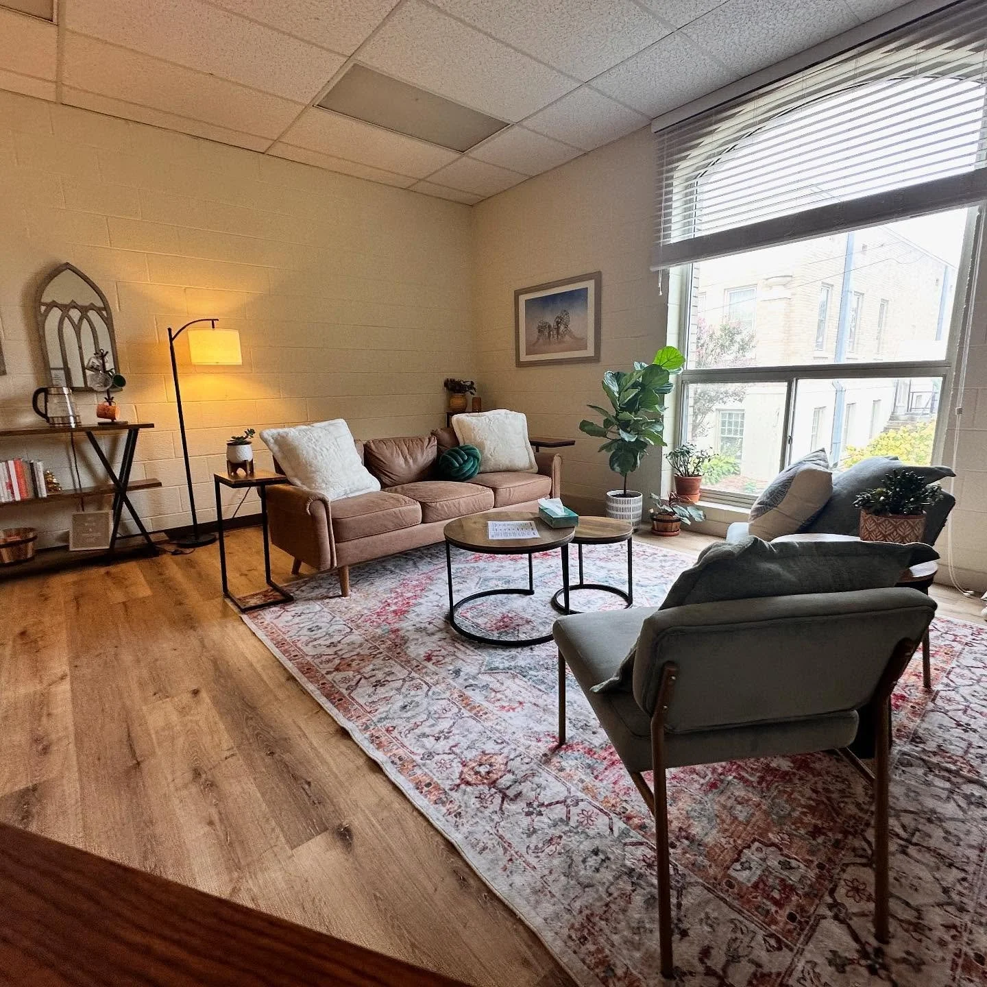 Cozy new office!  1 block off the square in Dyersburg.