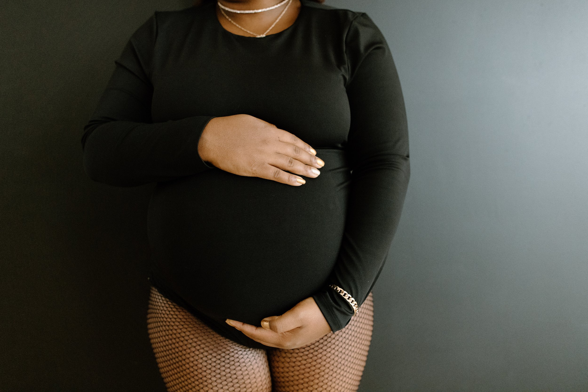 Charlotte maternity photographer