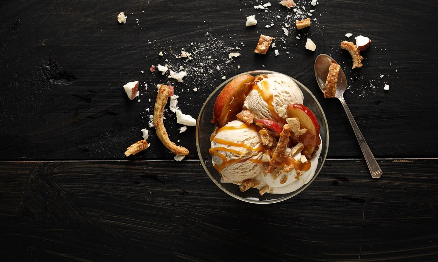 Spiced Apple Crumble Sundae — Barker's Professional