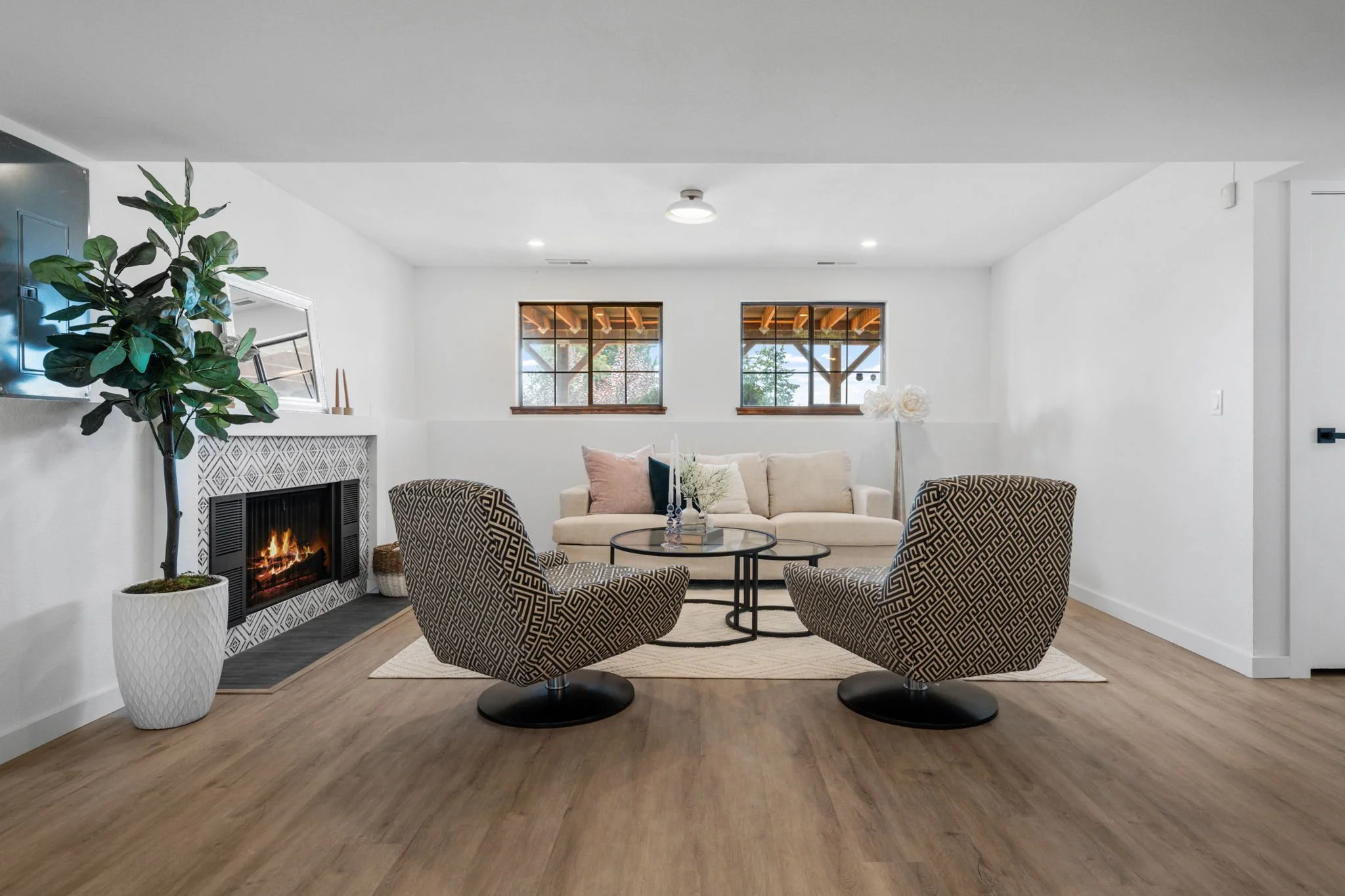 49-web-or-mls-2313 Fremont St-49.jpg