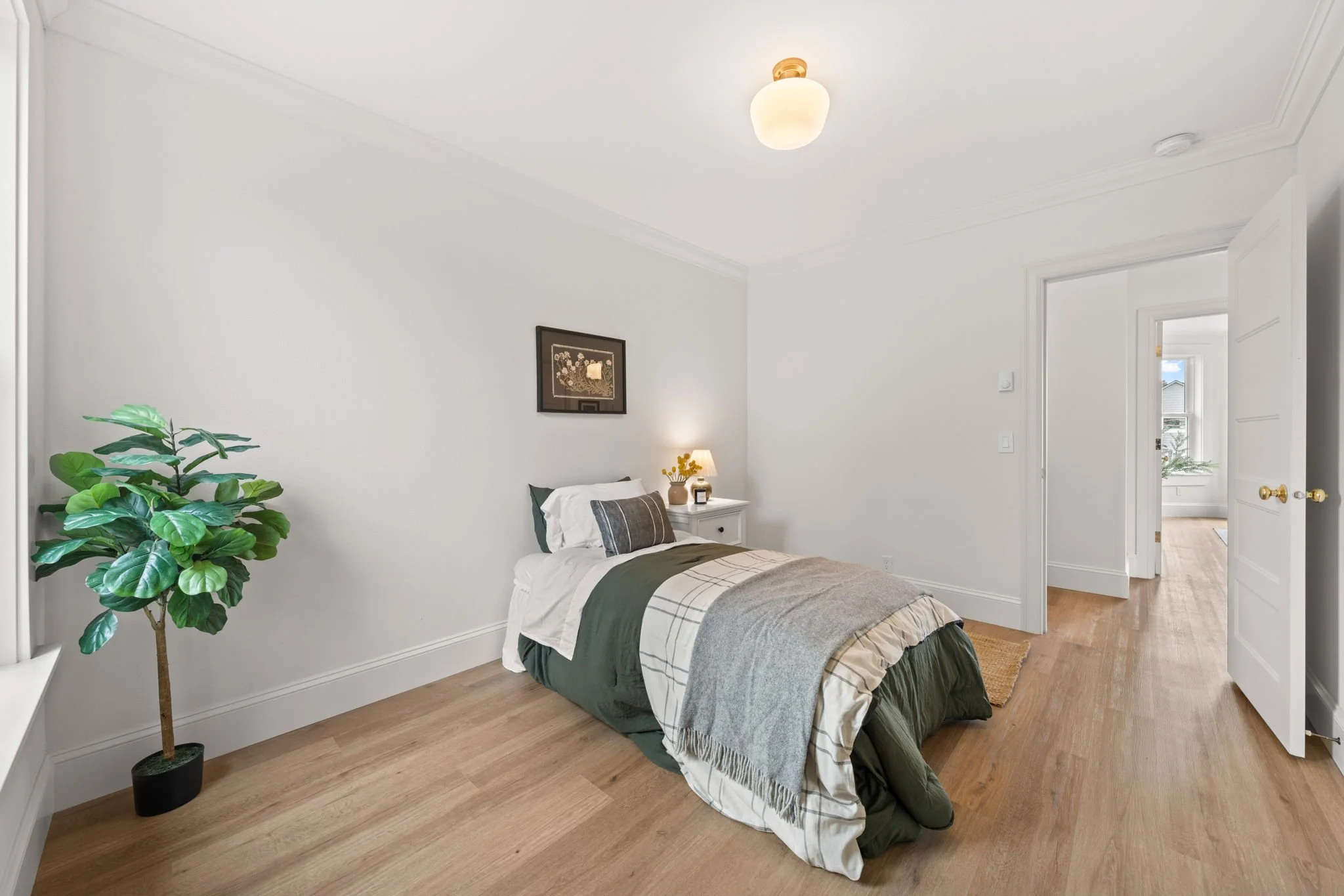 63-web-or-mls-3318 N 27th St-63.jpg