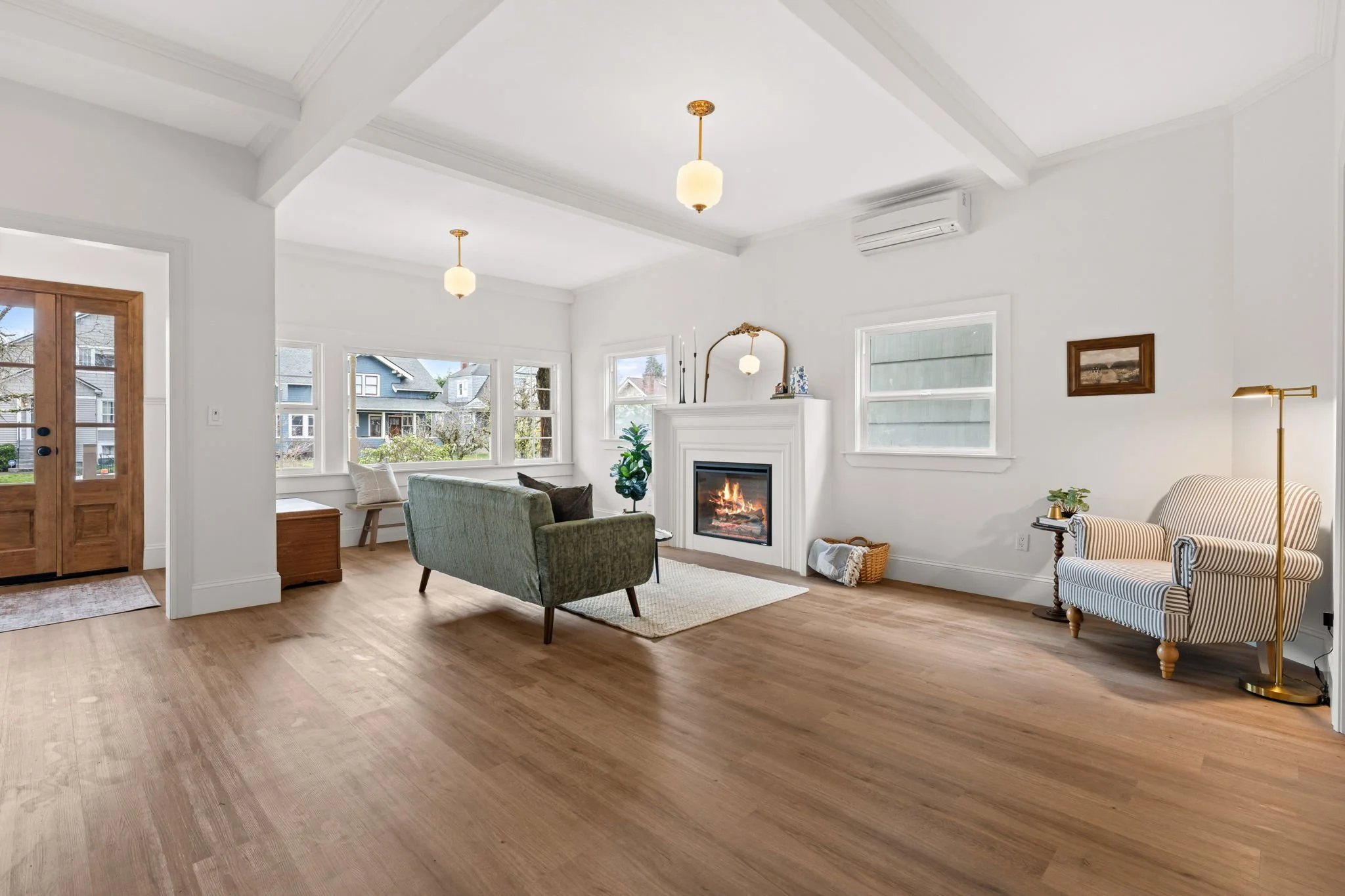 24-web-or-mls-3318 N 27th St-24.jpg