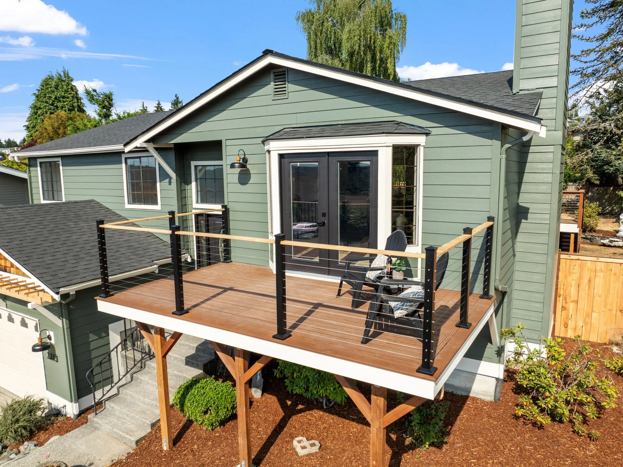 26-web-or-mls-2313 Fremont St-26.jpg