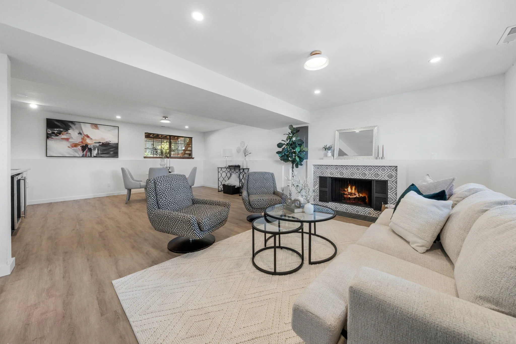 48-web-or-mls-2313 Fremont St-48.jpg