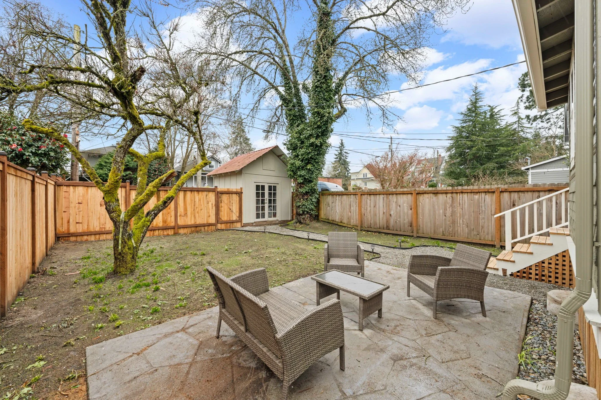 18-web-or-mls-3318 N 27th St-18.jpg