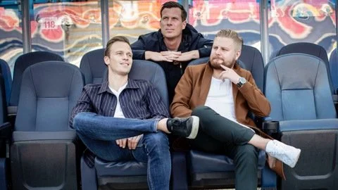 TV2 profiler inntar Svømmehallen på lørdag