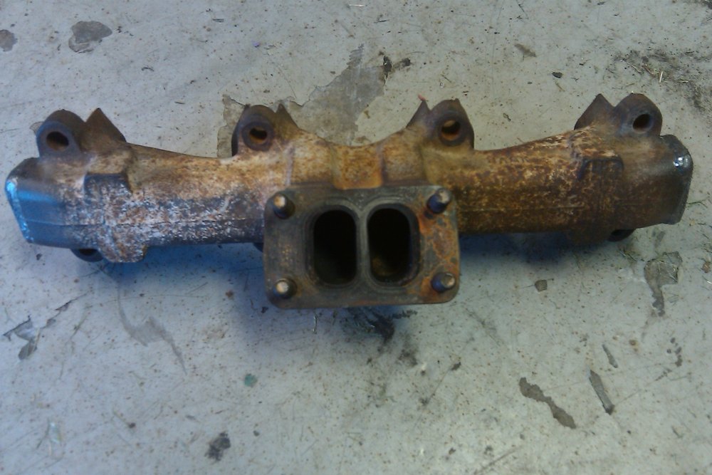 finished-4bt-exhaust-manifold_4860237094_o.jpg