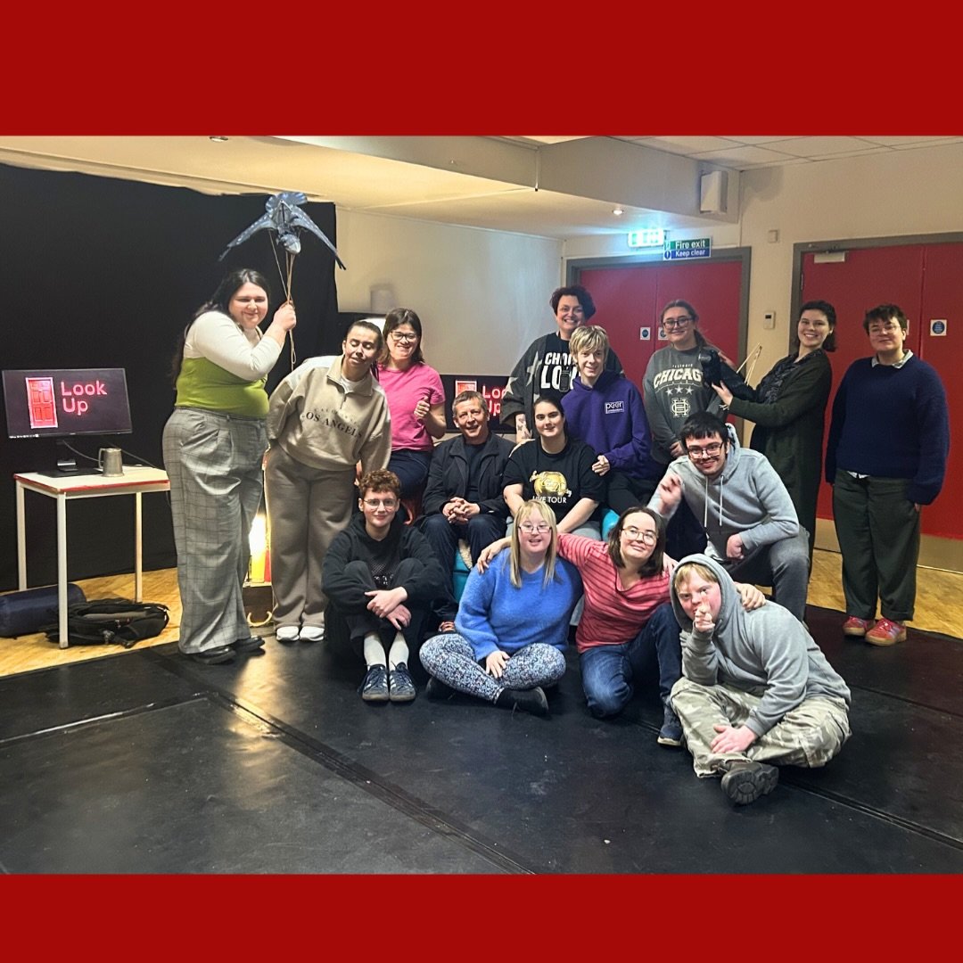 The cast and crew of Look Up were delighted to meet its creator playwright @olavdemuir today. 

You can book your tickets for next Thursday and Friday at our box office in our Linktree.