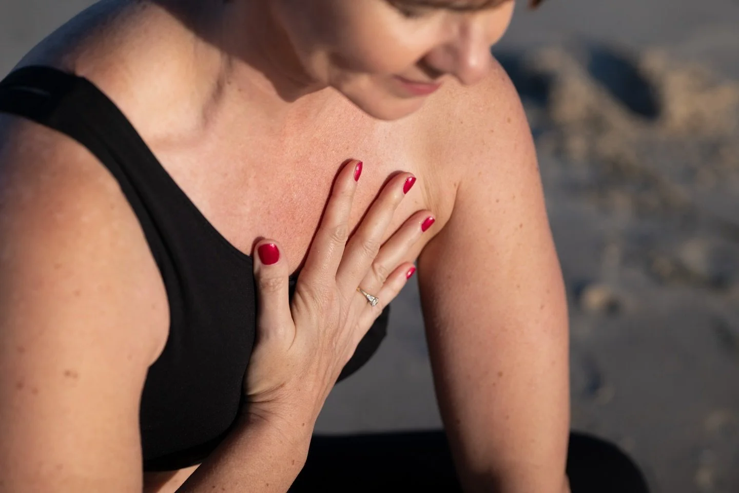 WINTER SOLSTICE ENERGY 
It&rsquo;s the most yin time of year before we prepare for the light to return 🩵 

In TCM, Winter season is dedicated to the wisdom of the Water element and the yin and yang organs of the Kidneys and Bladder.

The Kidneys are