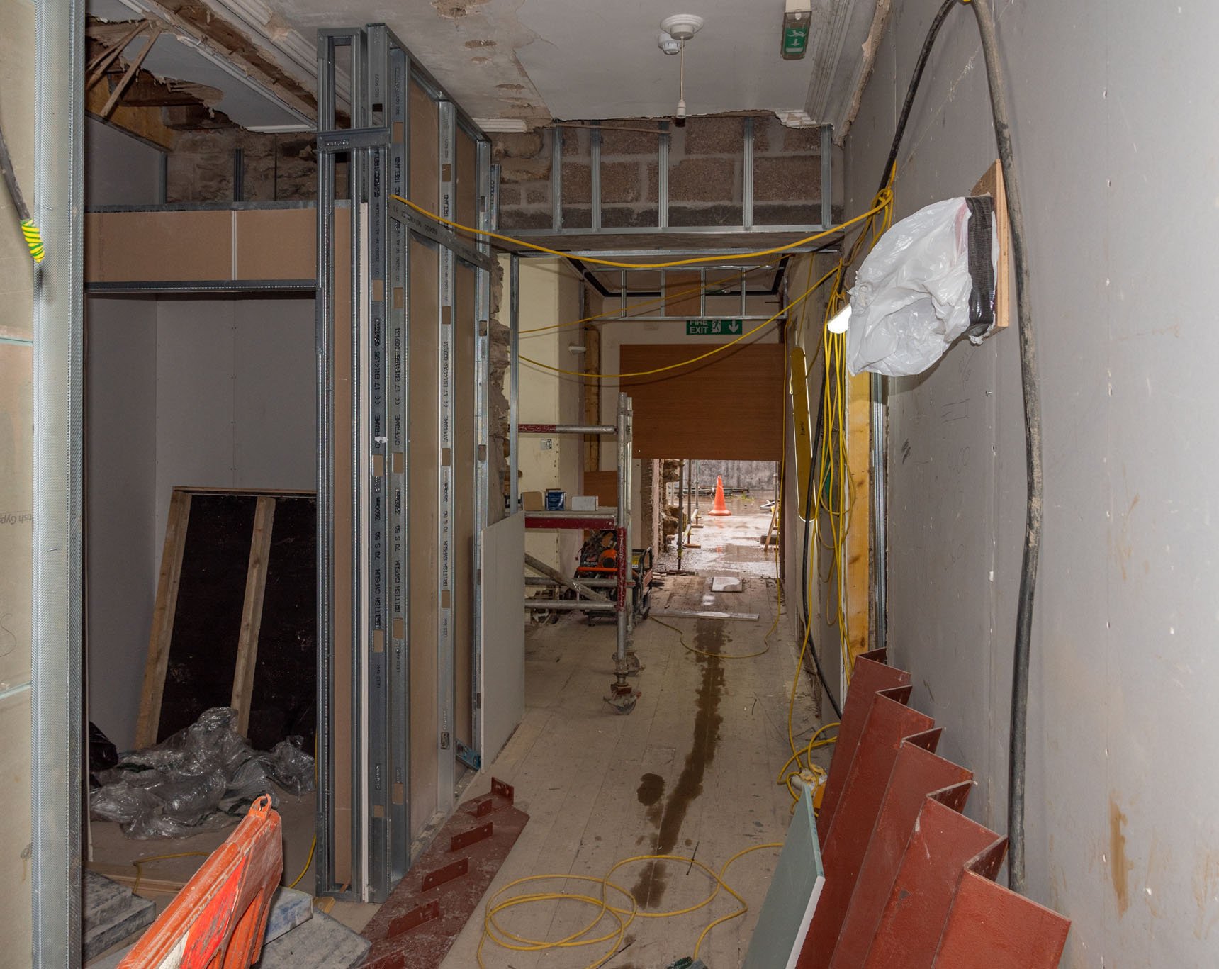  The corridor linking the new Exhibition space and Reception continues to be fitted out. 