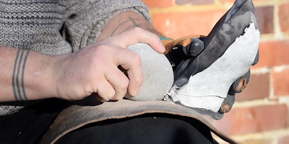 Knapping1.jpg