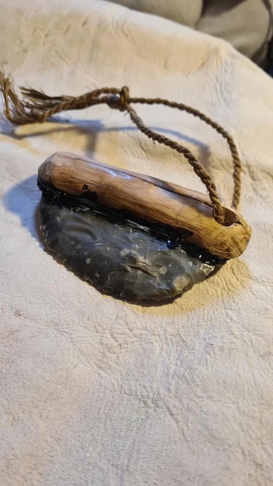 Neolithic knife 2.jpg