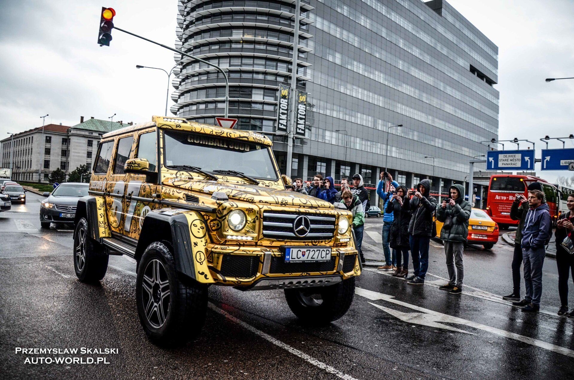 29 Mercedesy w obiektywie Przemka Skalskiego.jpeg