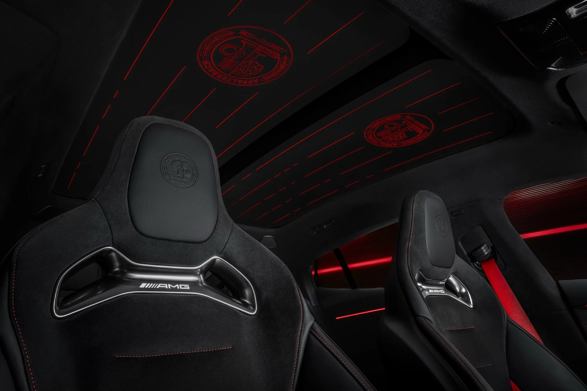mercedes-amg-gt-4door-2026-mercedes-garcarek.47.jpeg