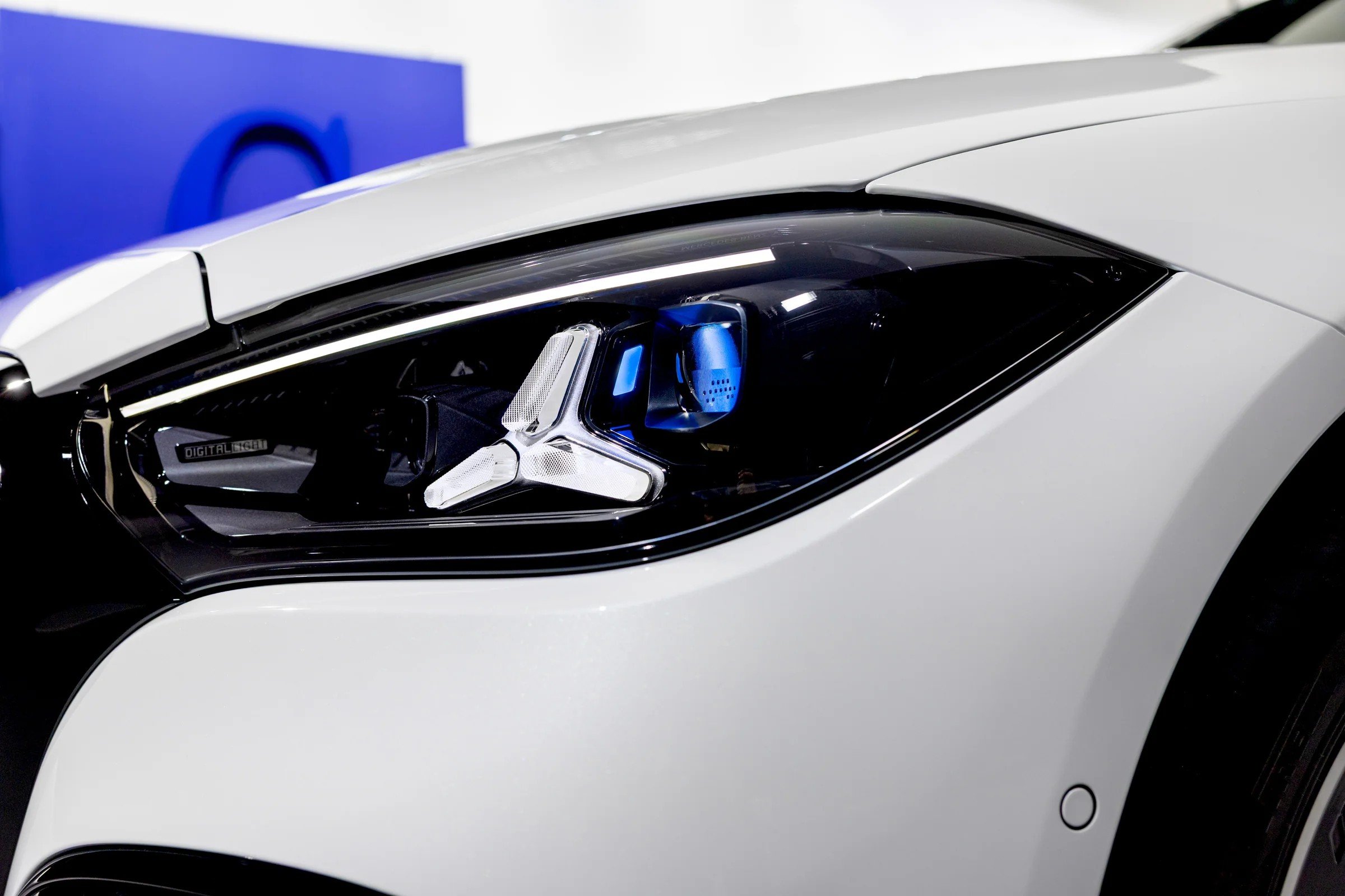 mercedes-benz-klasy-c-limuzyna-2026-detal-07.jpg