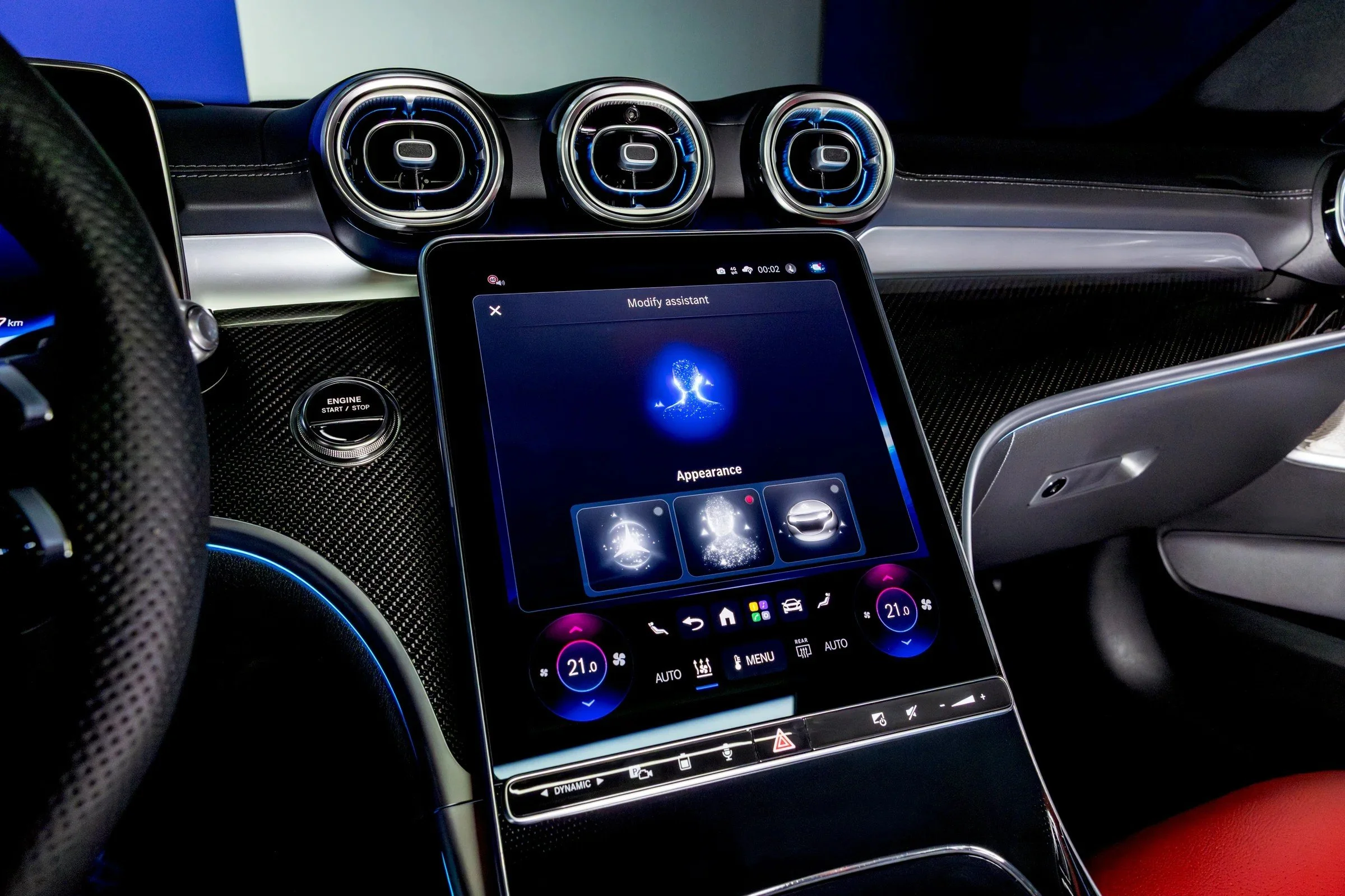 mercedes-benz-klasy-c-limuzyna-2026-ekran-multimediow-16.jpg
