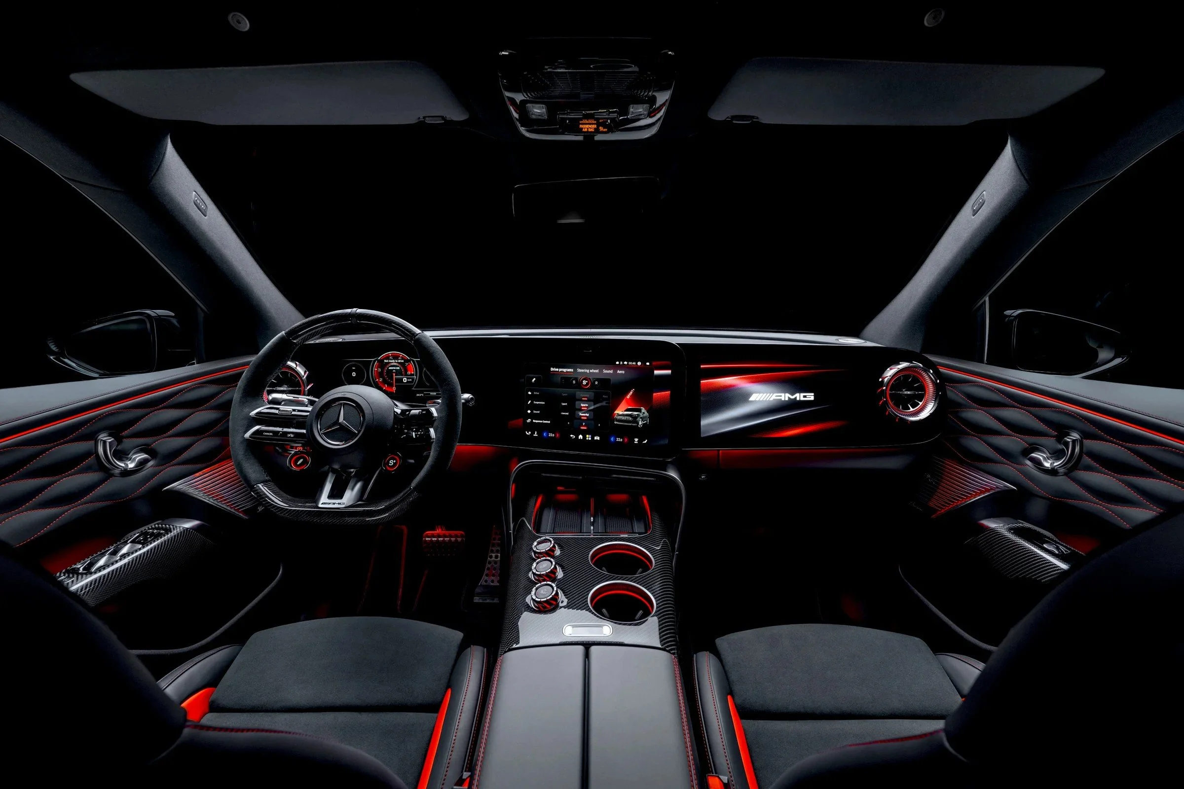 mercedes-amg-gt-affalterbach-suv-2026-wnetrze-18.jpg