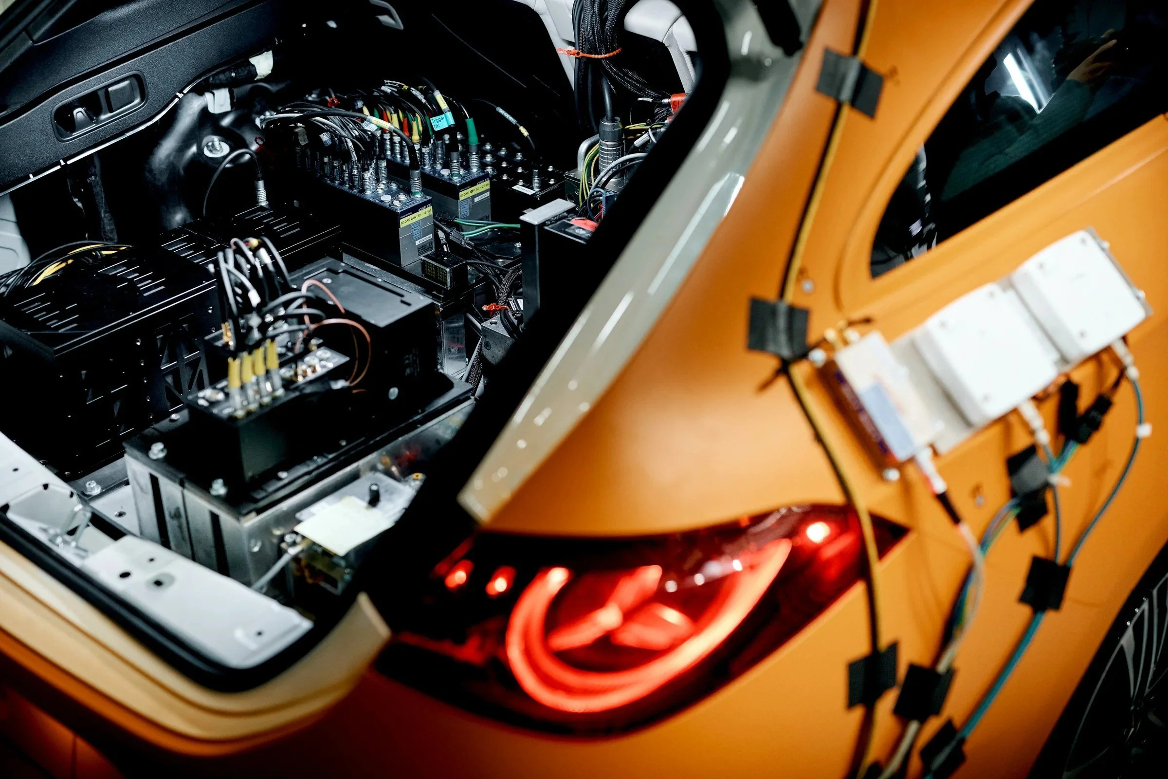 mercedes-benz-cla-widok-z-tylu-03.jpg