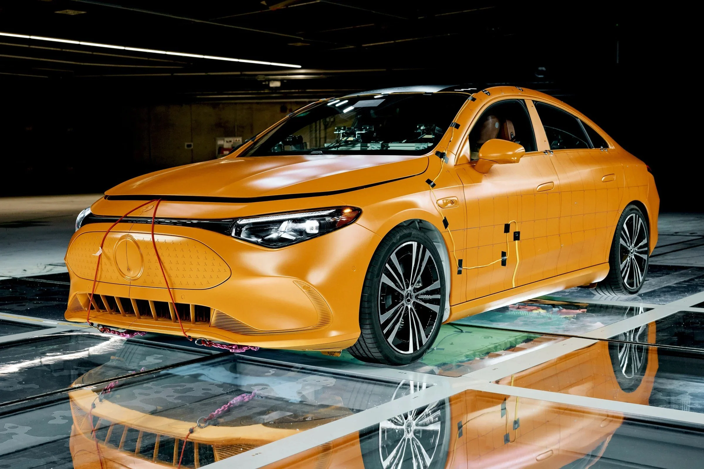 mercedes-benz-cla-limuzyna-widok-z-przodu-11.jpg