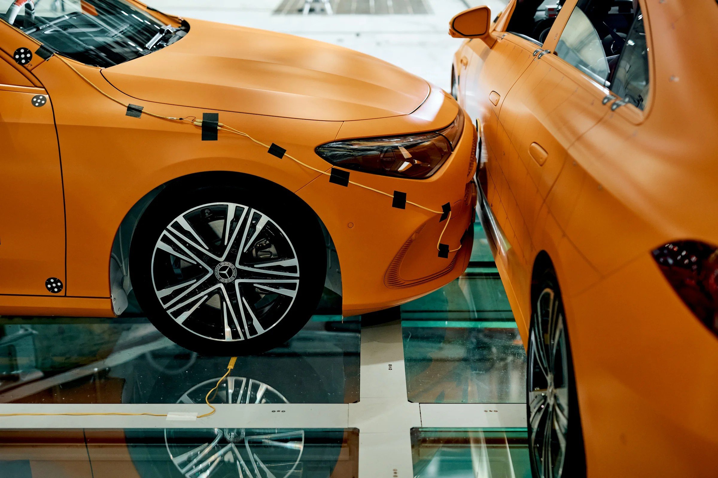 mercedes-benz-cla-limuzyna-widok-z-przodu-17.jpg