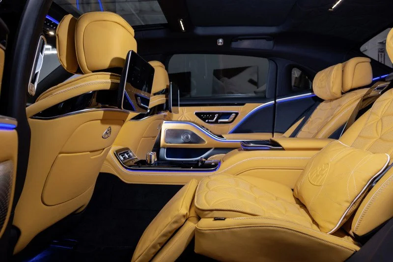 MANUFAKTUR – pokaż światu swój charakter