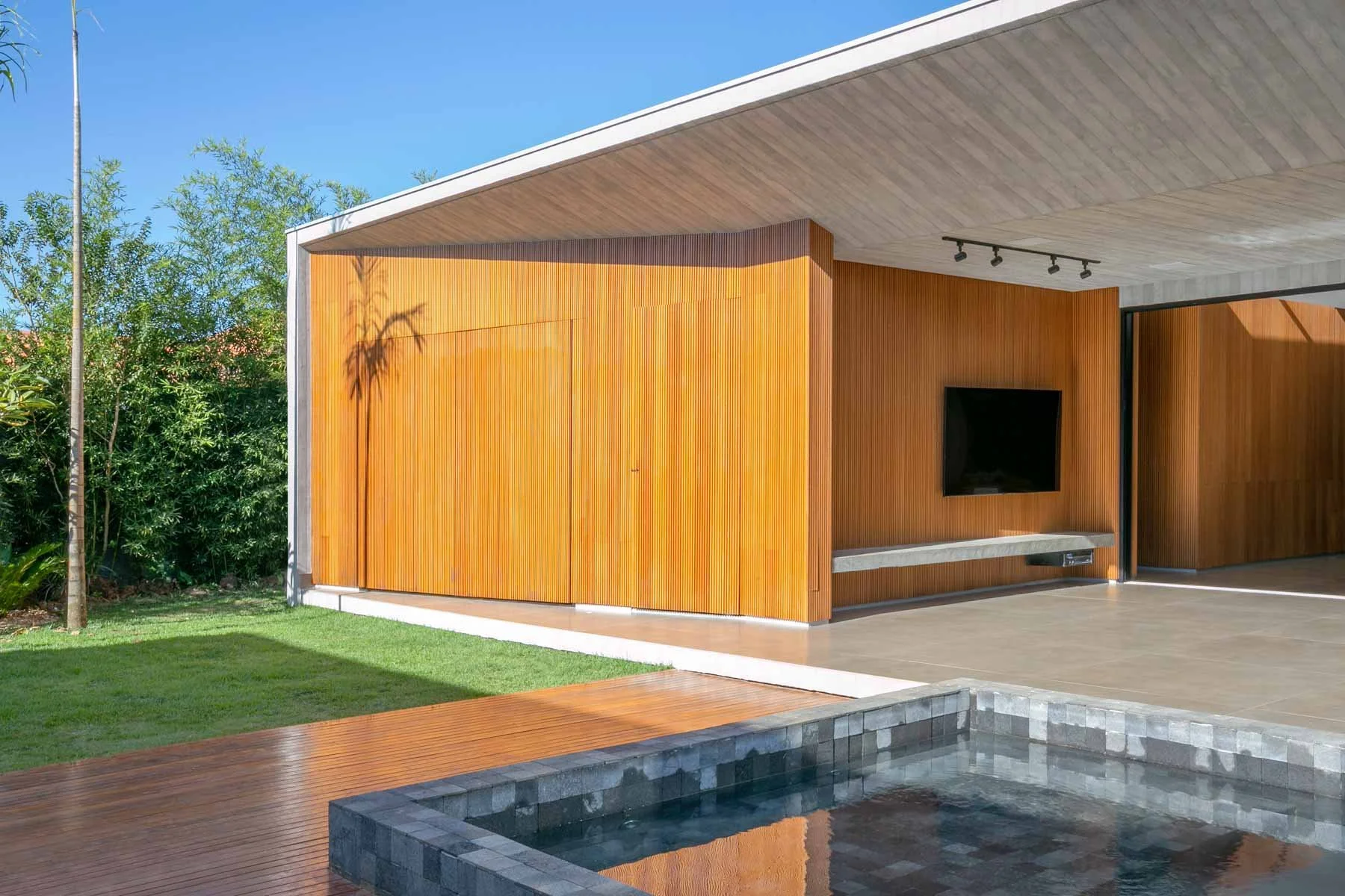 Casa Barra + SAINZ arquitetura + Brasilia - 12.jpg