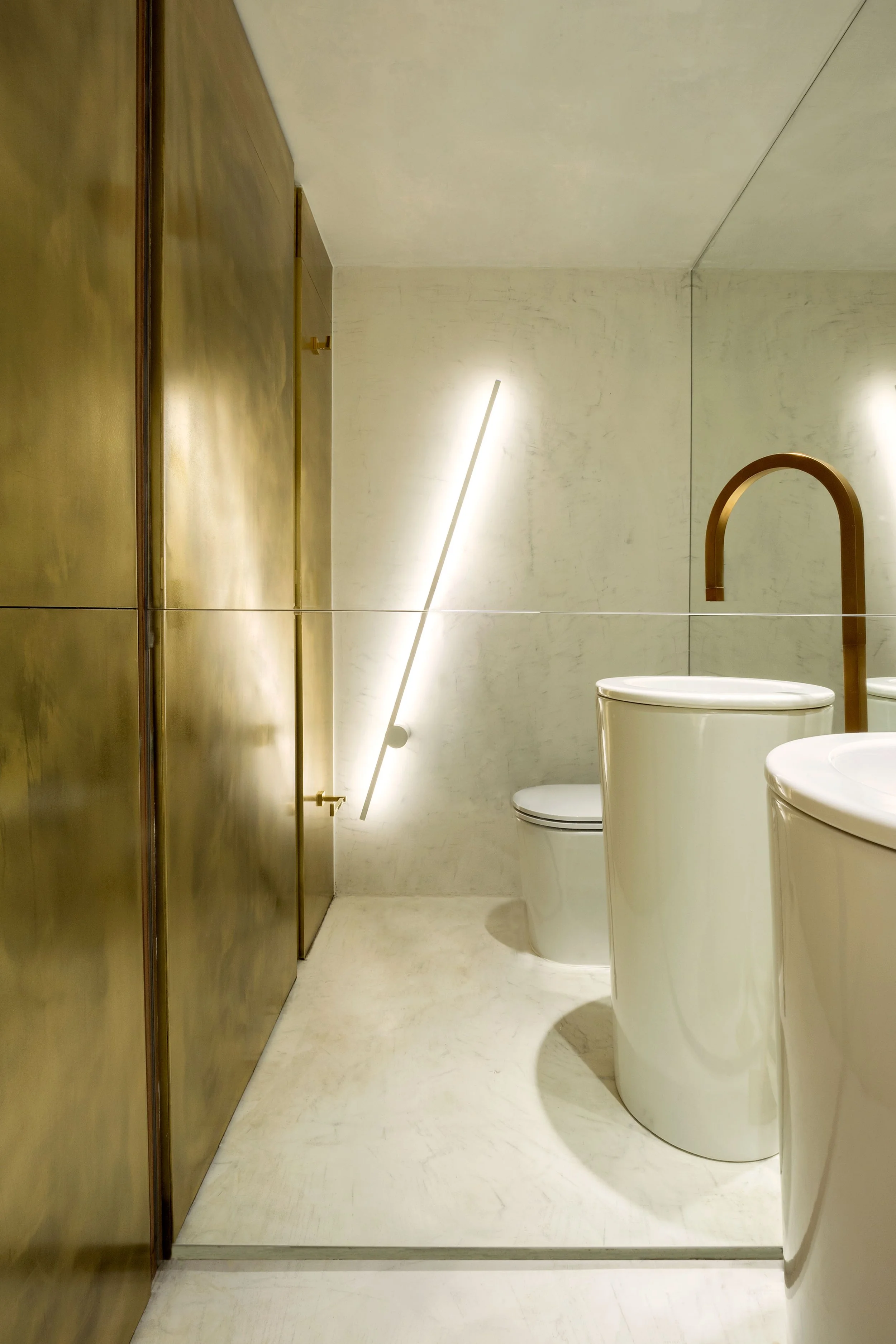 projeto-interiores-comercial-clinica-odontologica-lor-lorena-leao-brasilia-umaum-arquitetura-design-latao-dourado-10.jpg