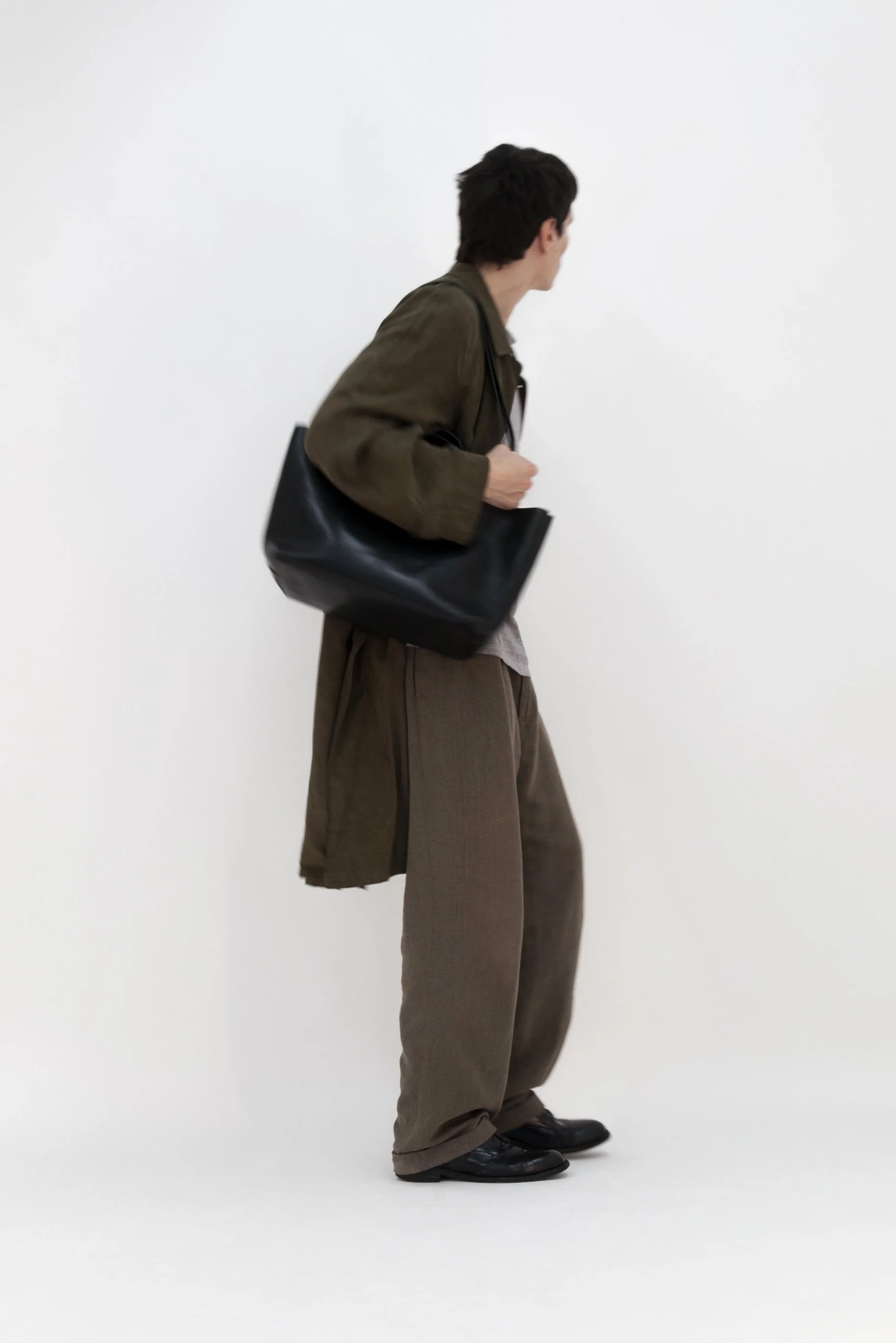 TOTE BLACK RUGGED SHOULDER.jpg