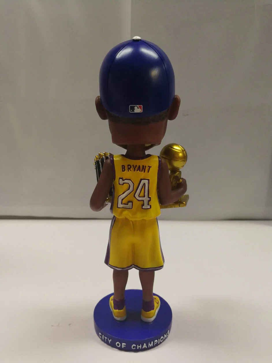 Kobe Bryant World Champs Bobblehead Home Gold Variant