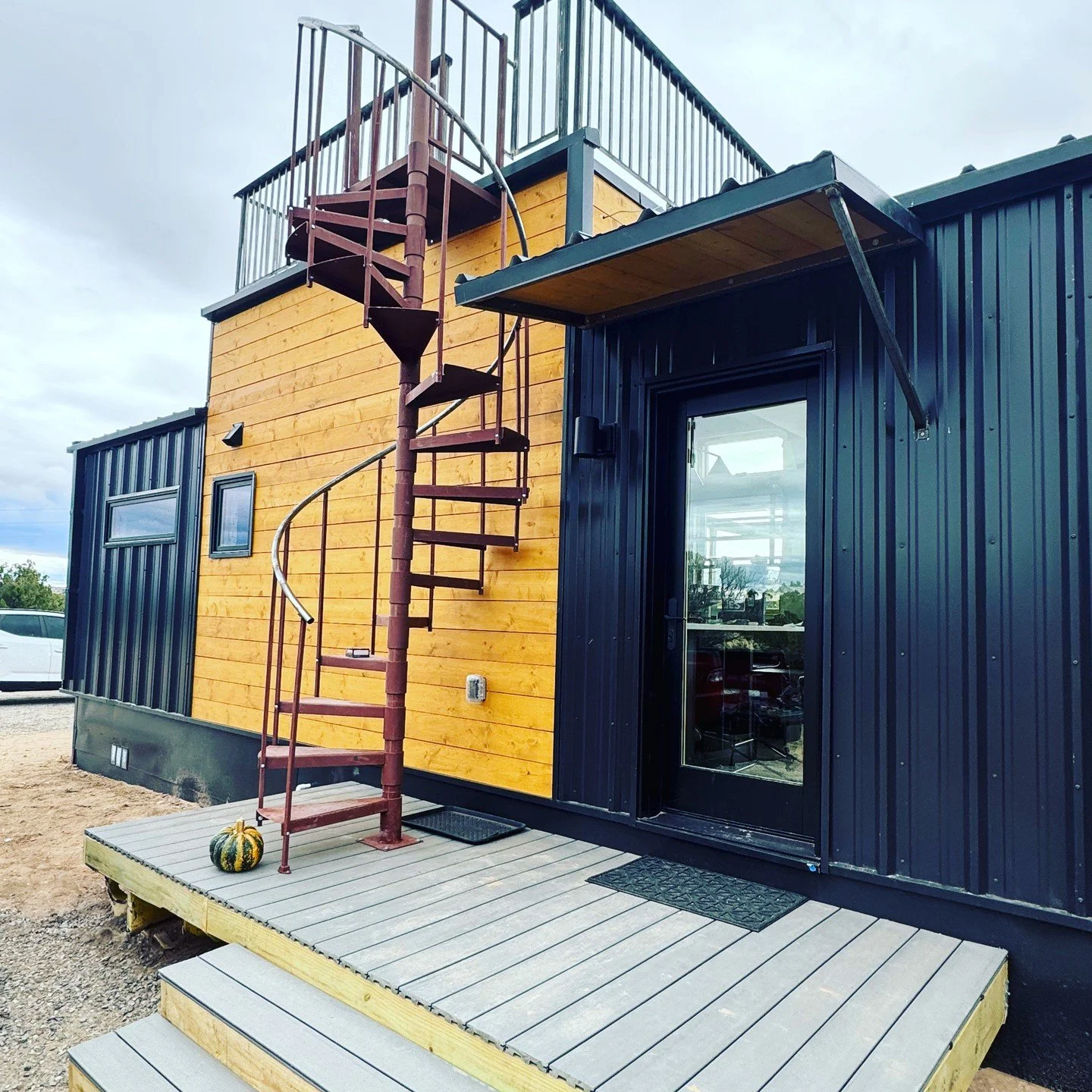 Roof deck option: let's stargaze, people! 

#tinyhouse, #accessories, #roofdeck, #stardeck, #nightsky, #spiral , #spiralstaircase #abiquiu #cottage