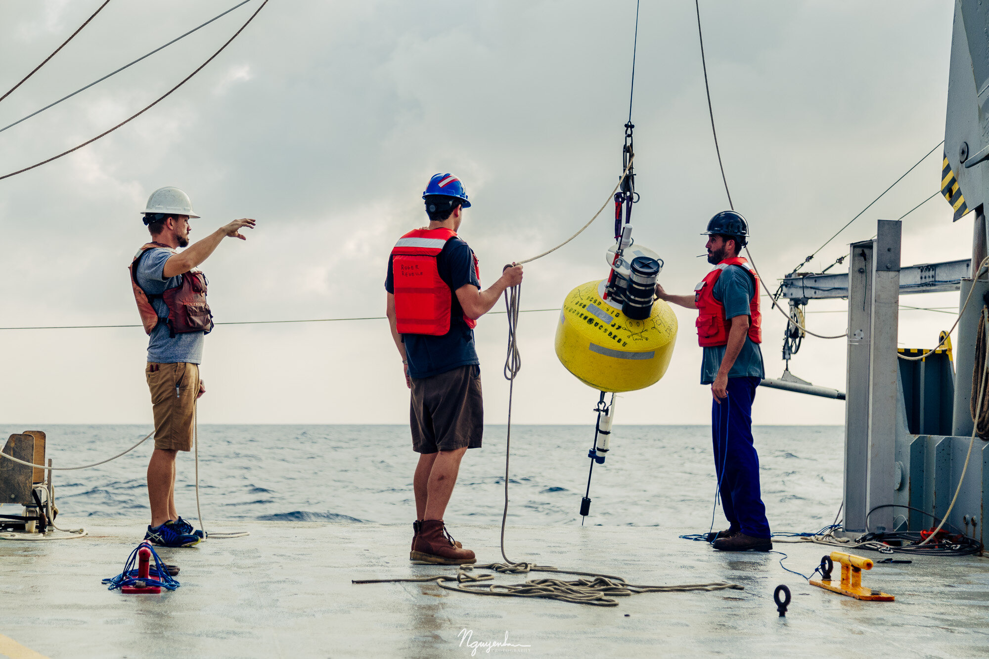 Recovery of a WW buoy