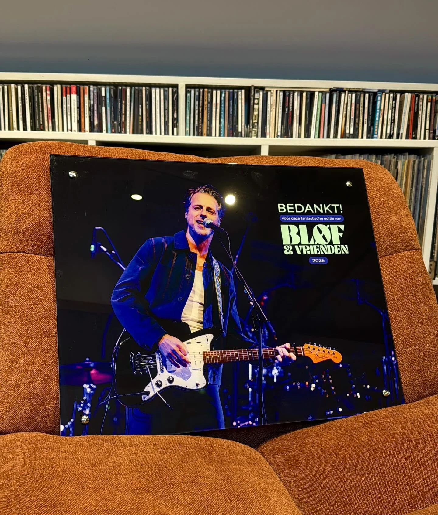 Kijk wat ik in de post kreeg!! Hoe vet! In november was ik 1 van de Vrienden van @blof in Ahoy, Rotterdam. Wat een mooi bedankje heren! Die drie dagen waren waanzinnig leuk, volgens mij is dat ook aan mij te zien in de deze vette fotoplaat! Tot snel!