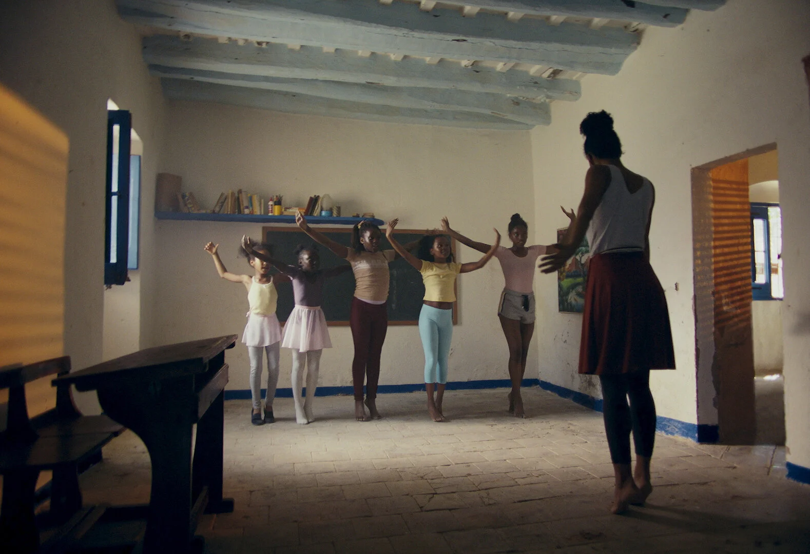 FB - Director's Cut - Final 1080P - Prores HQ_Subclip_024.jpg
