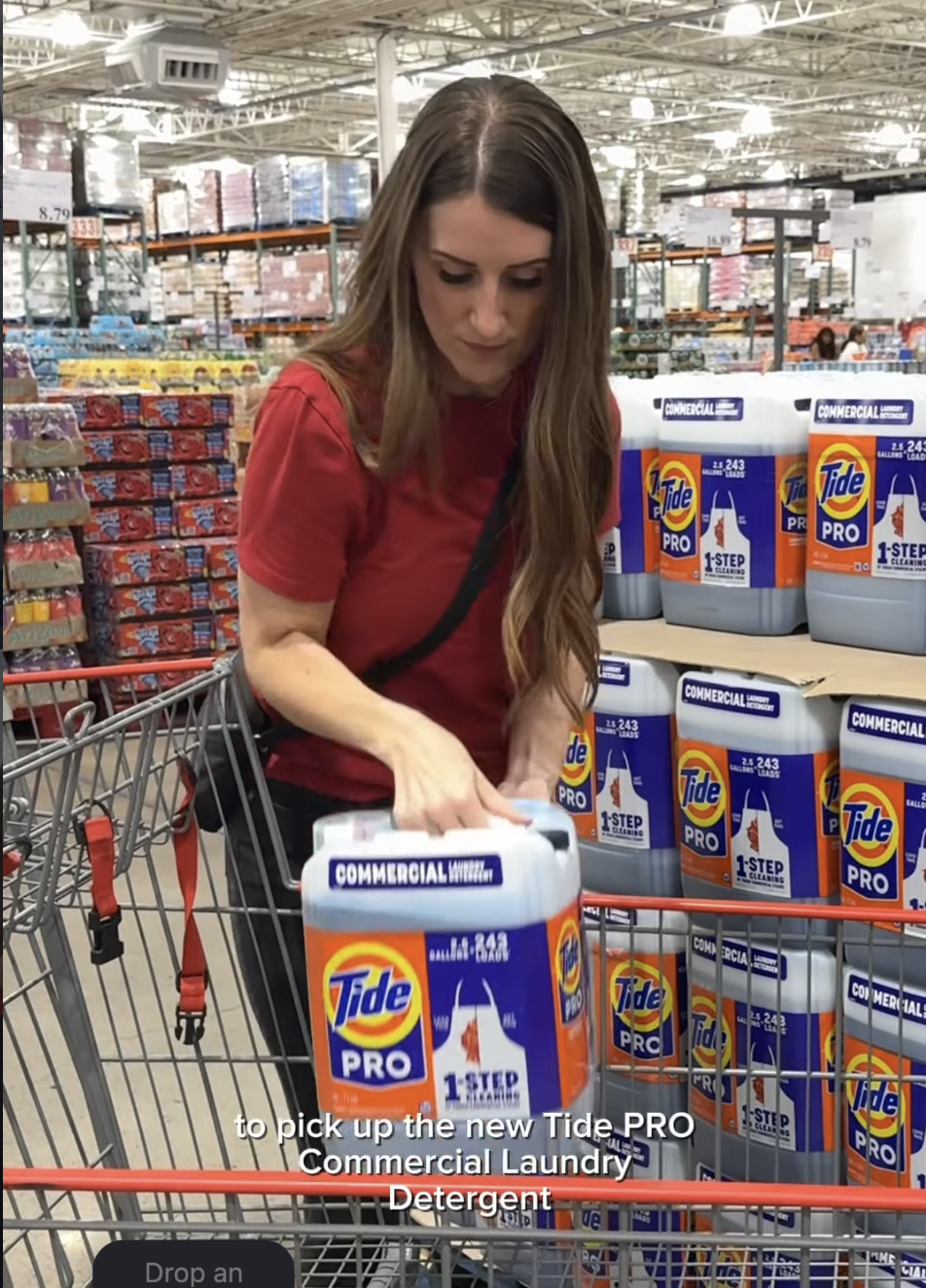 @laundromatgirlofficial x TIDE