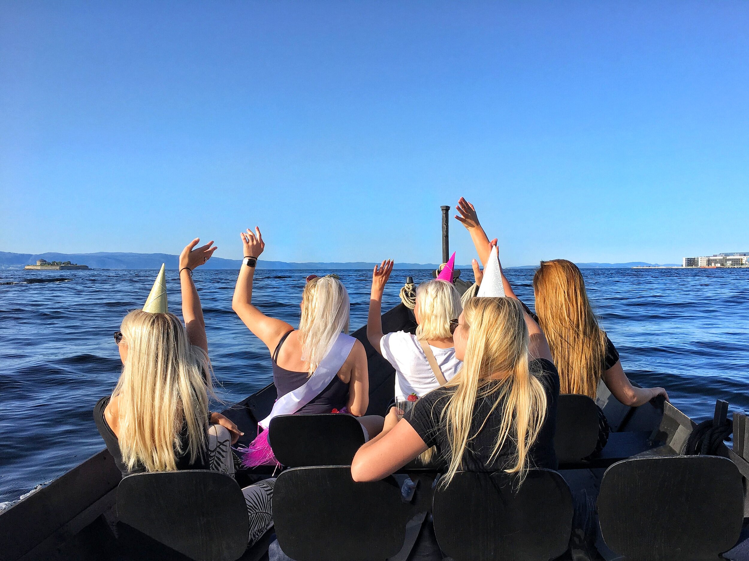 frøya fjord girls party event bluesky.jpeg