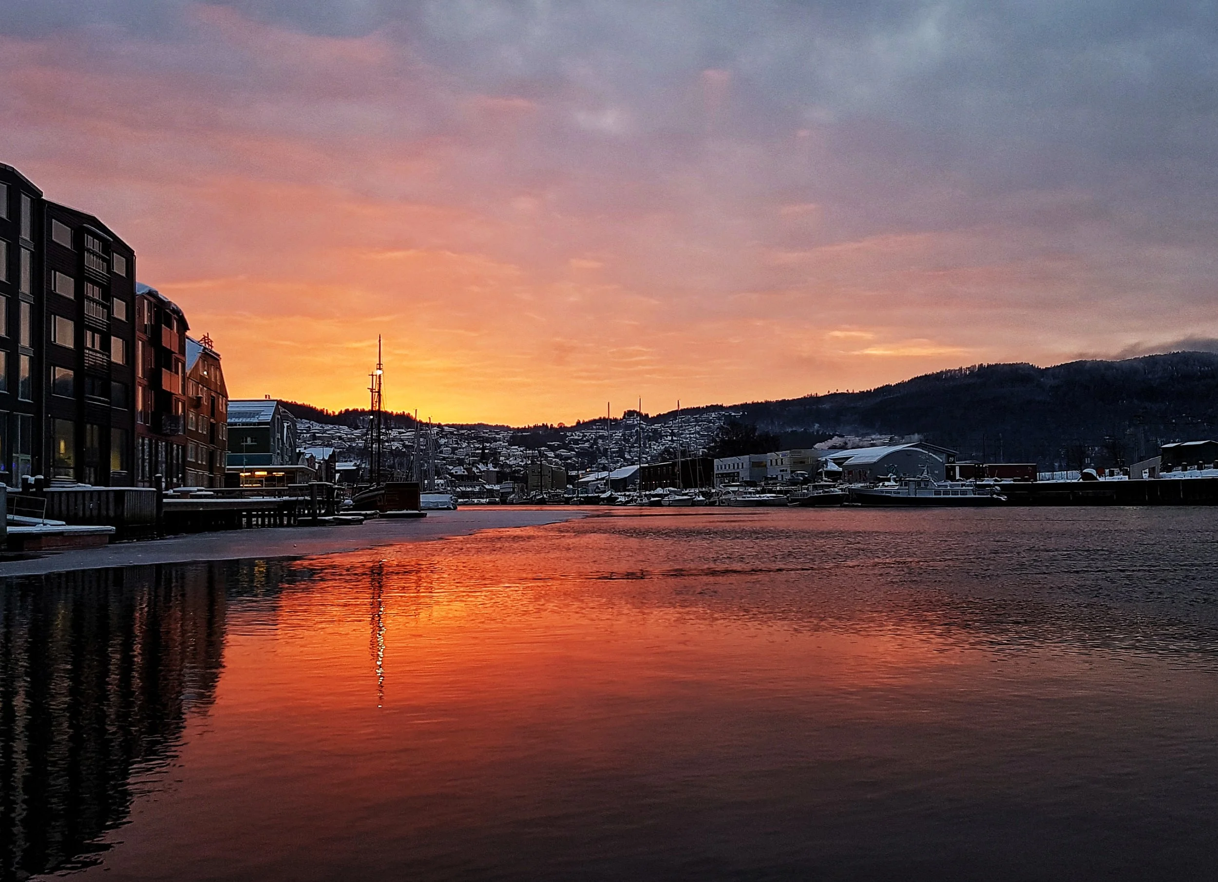 jernbanebrua solnedgang.jpeg