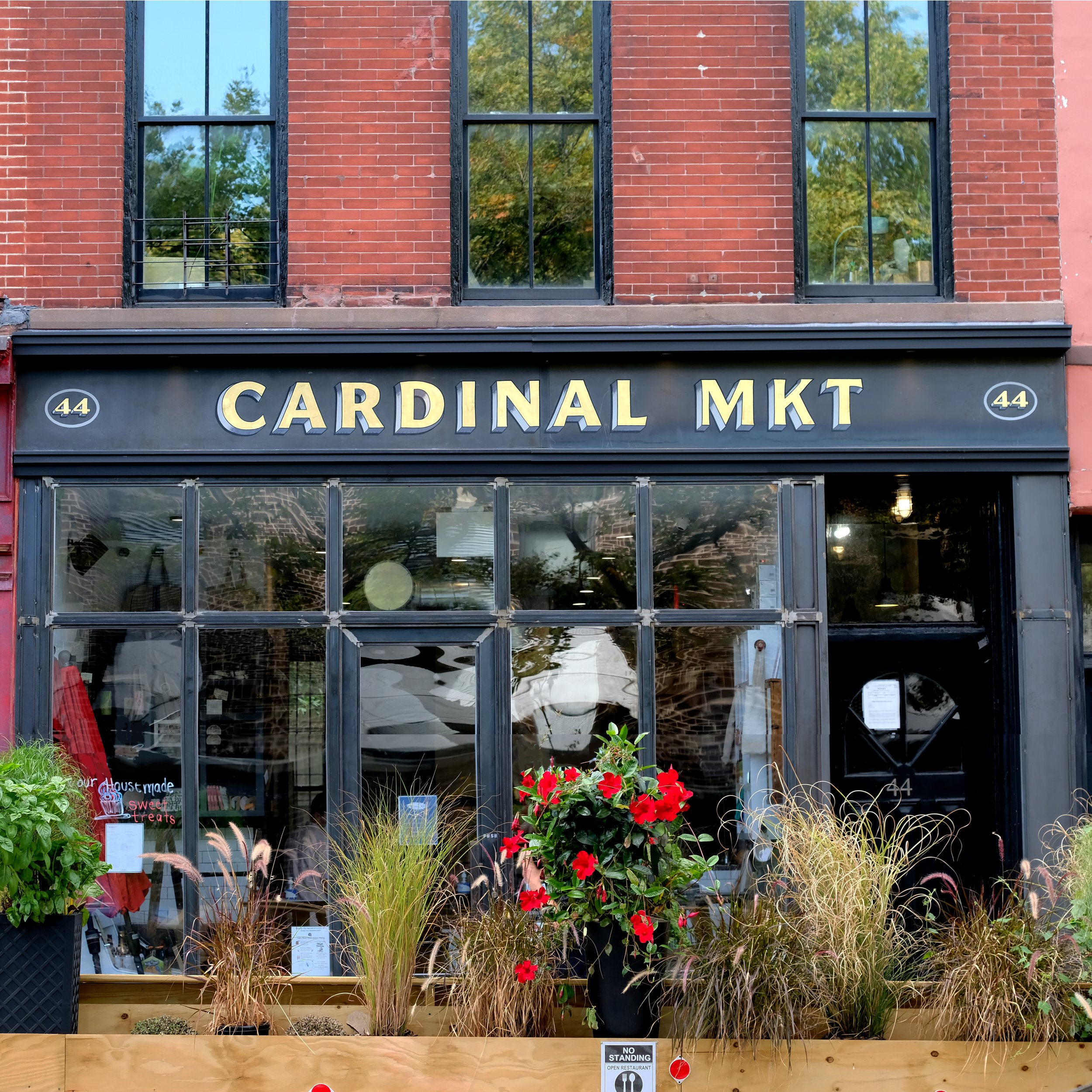Cardinal Market