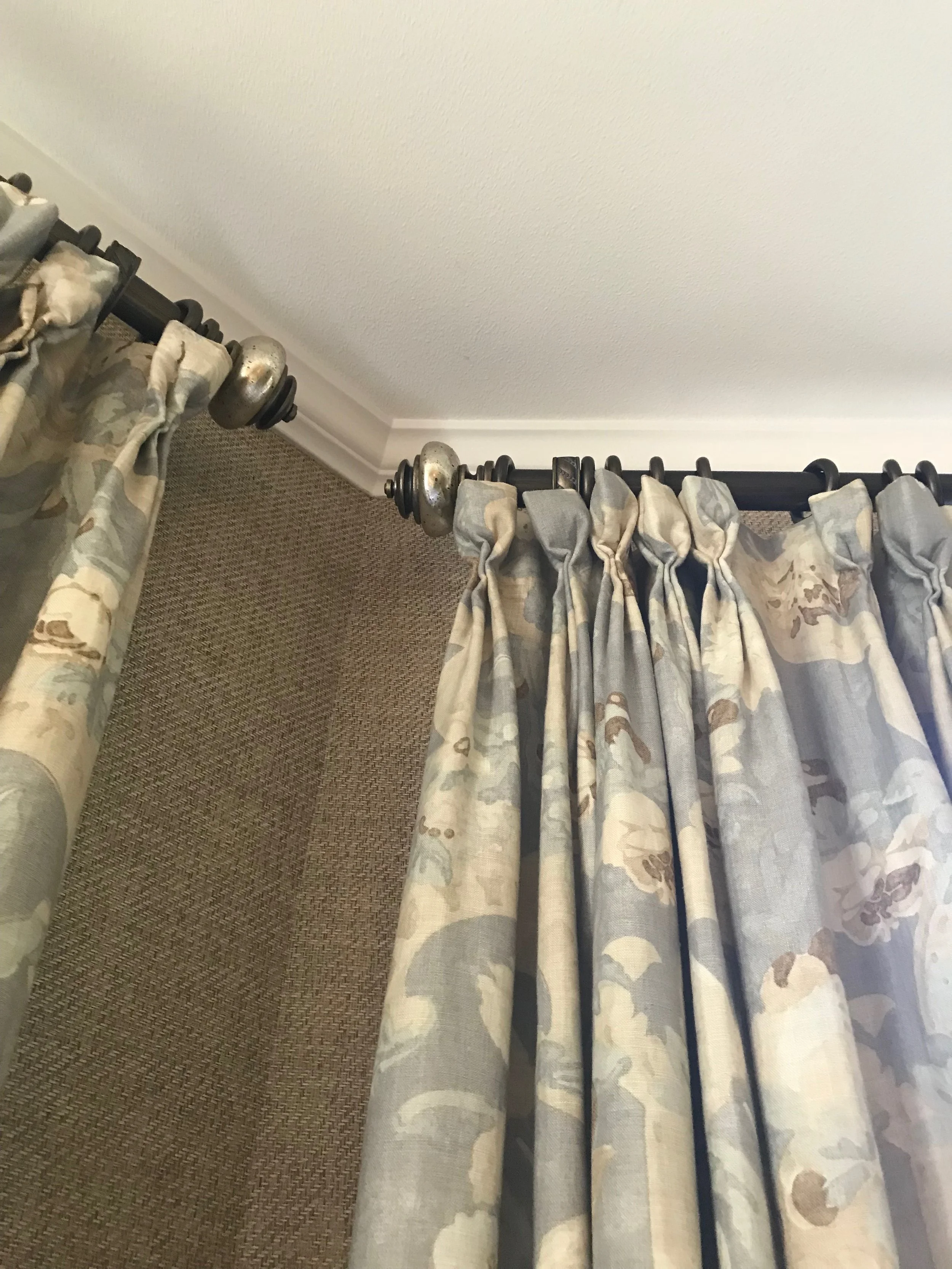 Window Covering Hardware Tips on Choosing the Drapery Hardware