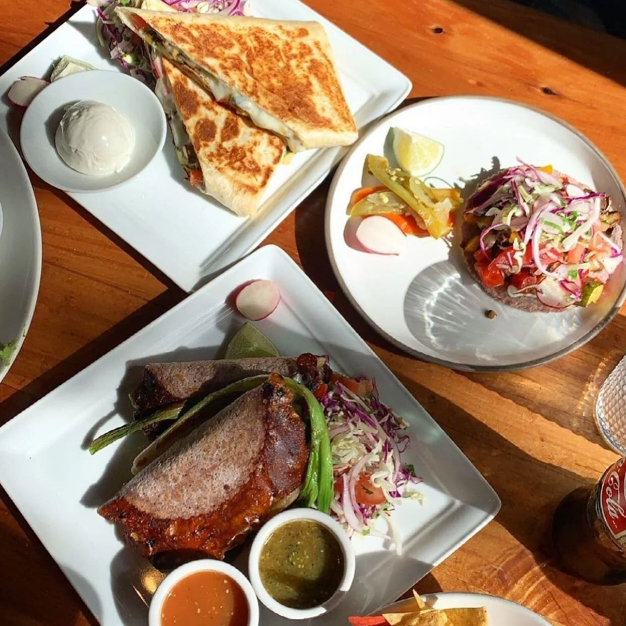 What a spread! We like your style @ffoodlogicc 🤛🏽
.
.
.
.
#sfeats #sffoodie #sfpopup #popuprestaurant #eatersf #infatuationsf #mexicanfood #tacos #birria #quesabirria #quesadilla #hayesvalley #sanfrancisco