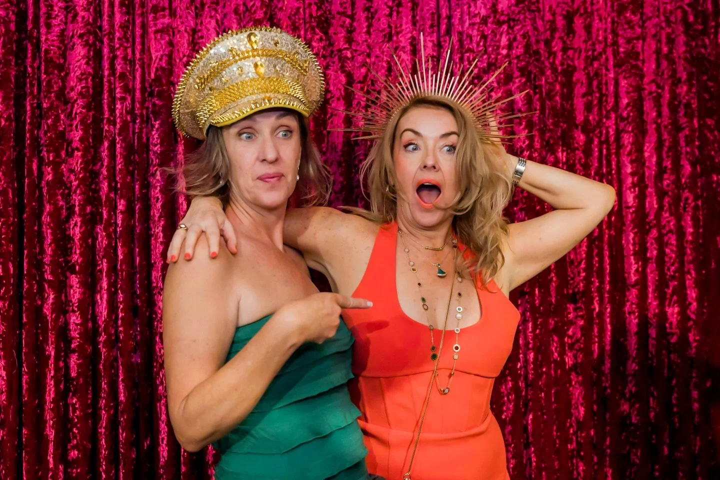 Not every wedding moment is &ldquo;perfectly posed&rdquo;&hellip; and honestly, that&rsquo;s the point. 📸

These are the photos that actually get remembered &mdash; the blurry laughs, the questionable dance moves, and that one friend who definitely 