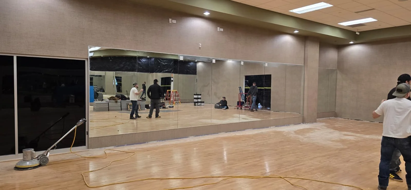 cnc-glass-commercial-mirror-wall-project.jpg