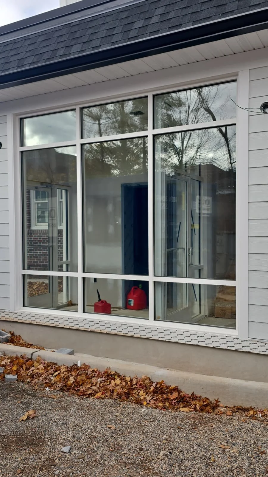 cnc-glass-residential-aluminum-window-system.jpg
