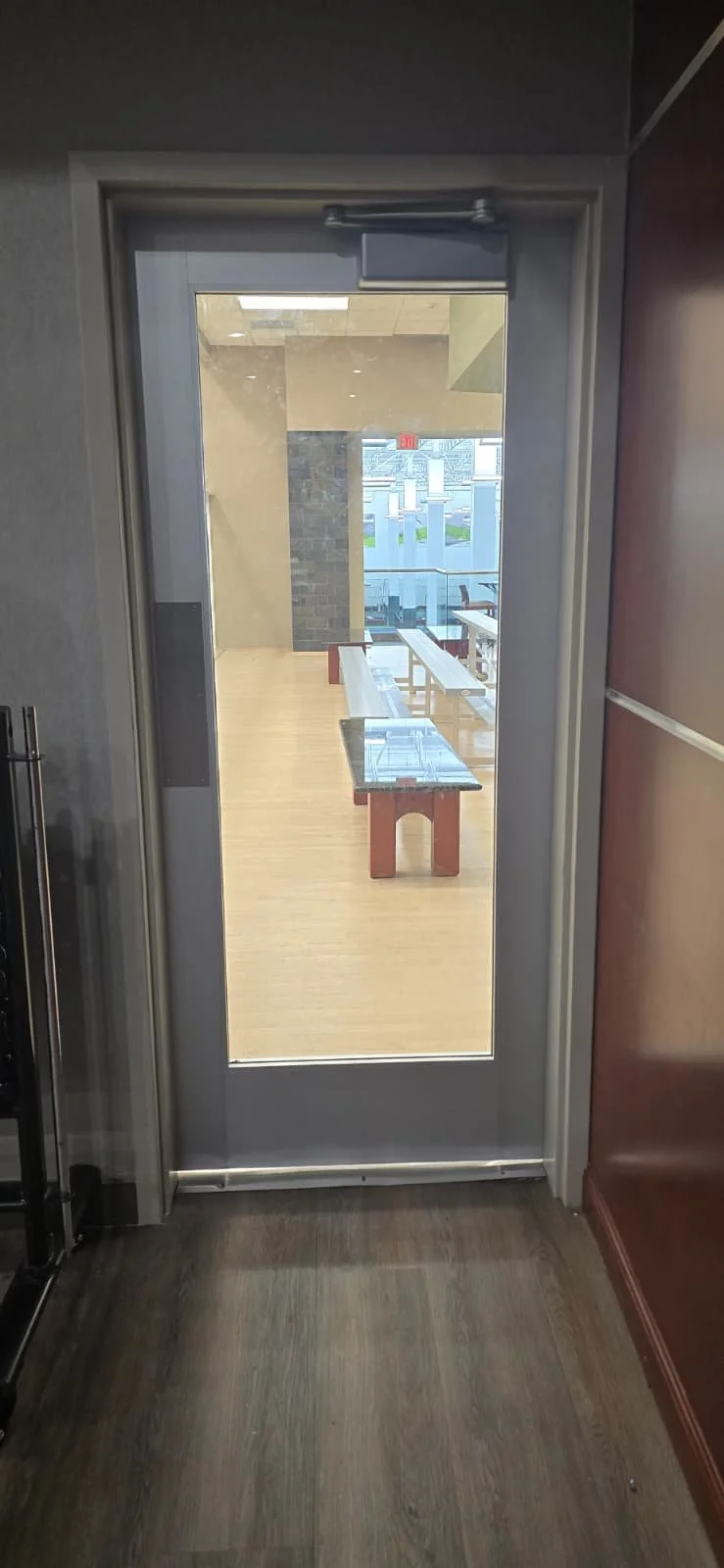 nc-glass-commercial-glass-interior-door.jpg