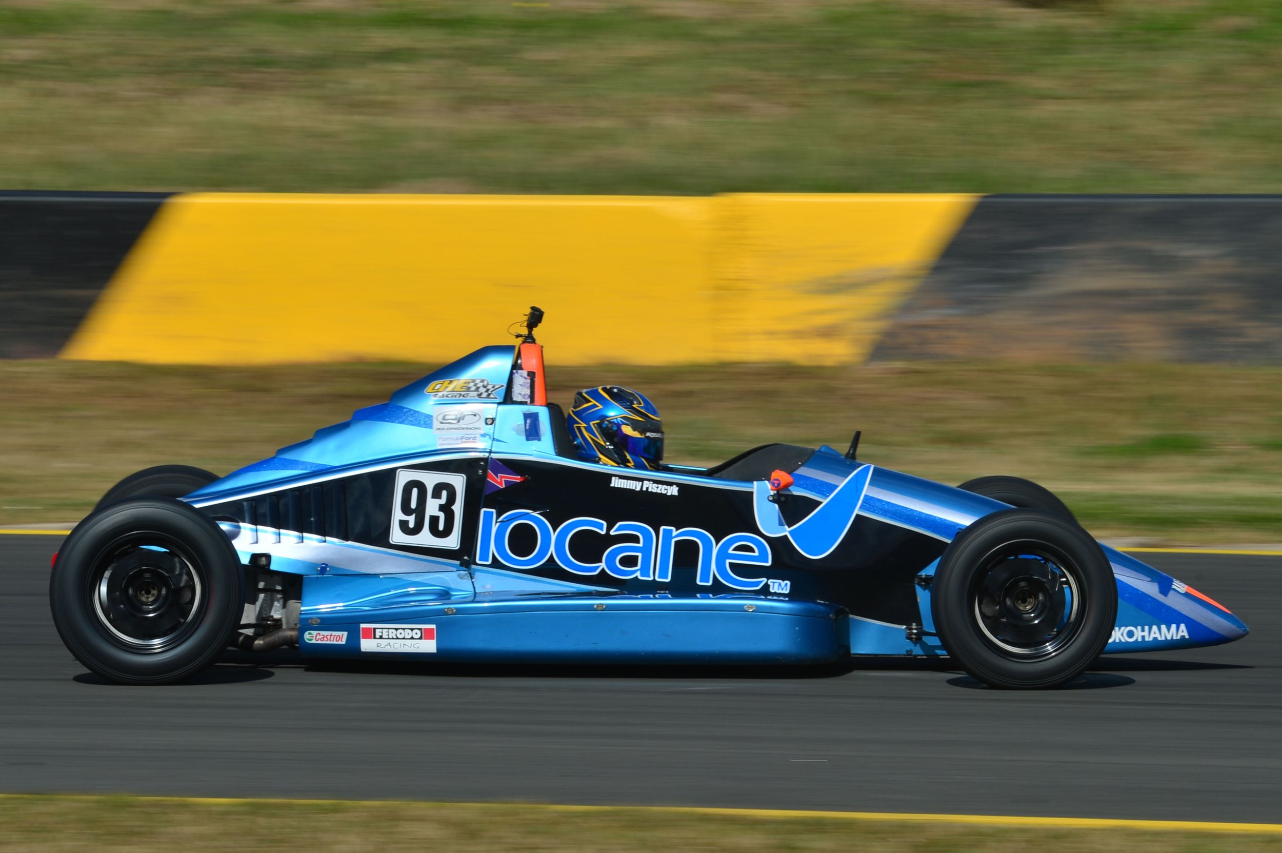 CHE Racing's Jimmy Piszcyk eager to extend Australian Formula Ford lead up north