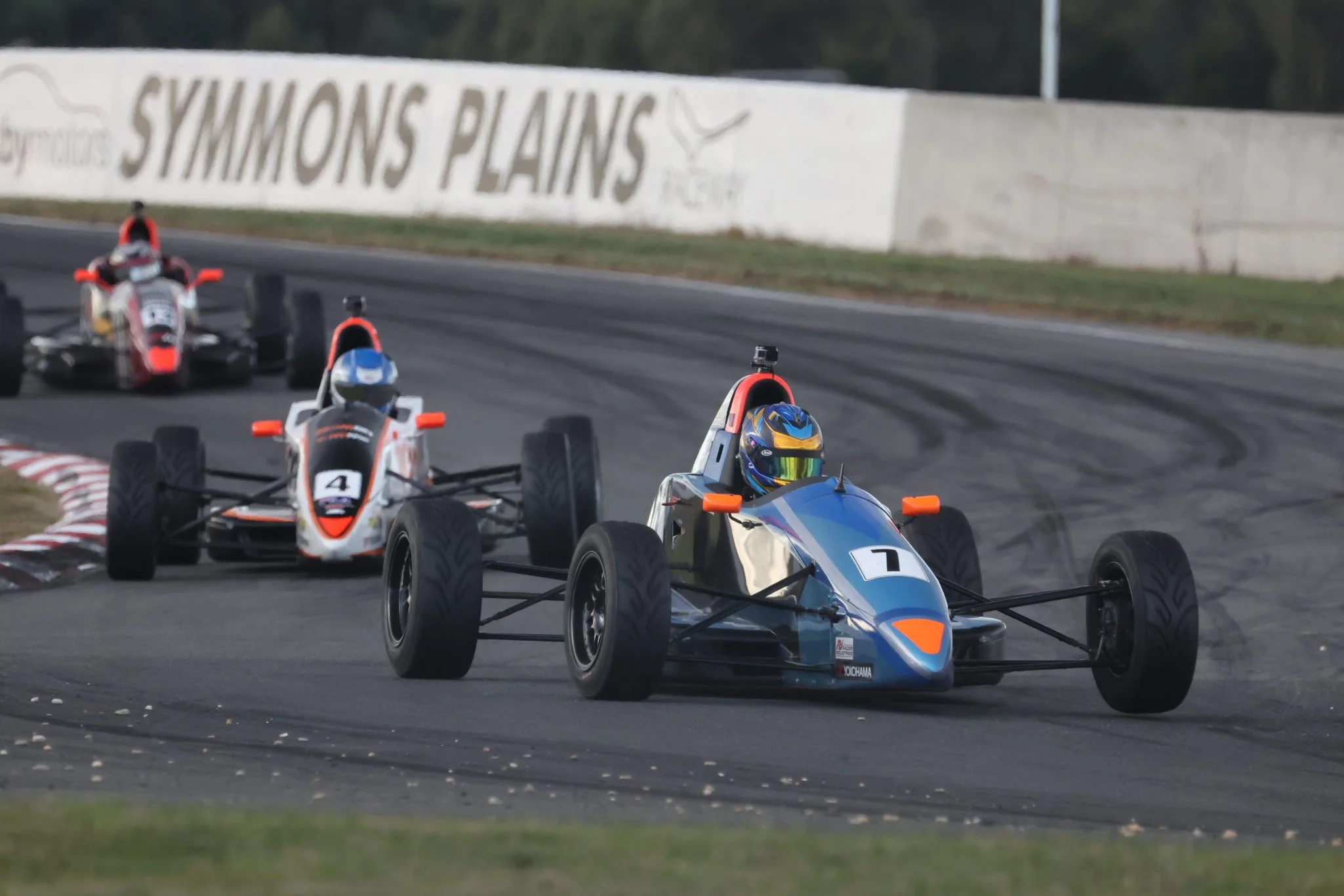 Zak Lobko takes Australian Formula Ford Series lead after consistent Tasmanian round